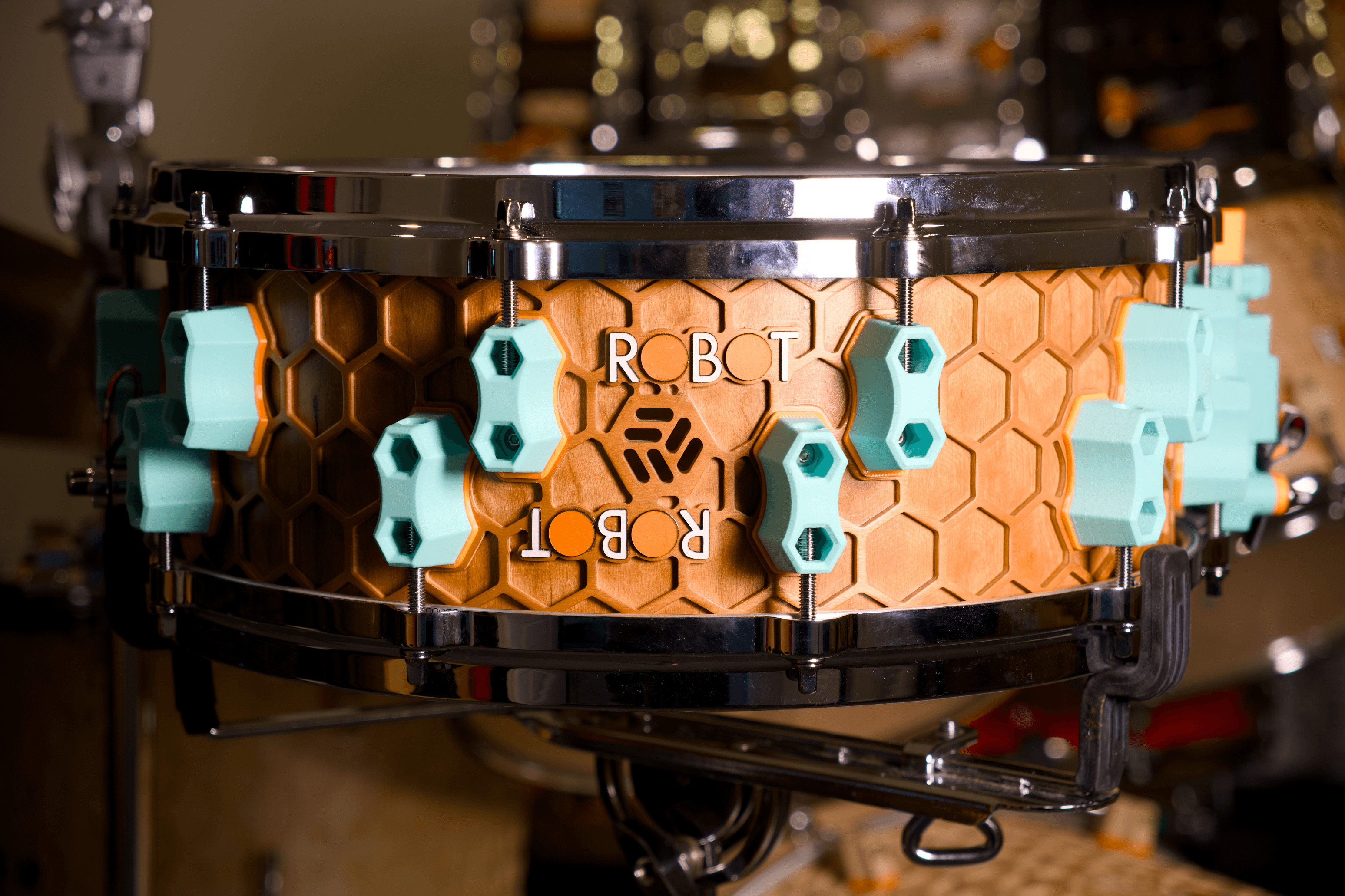 Hive Series snare in a cherry finish.